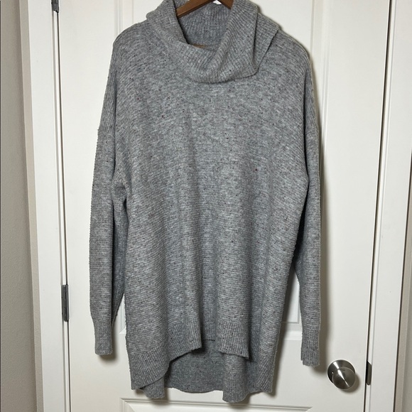 Loft Plus Grey Mulit Color Speckled Accents Cozy Turtleneck Sweater Size 20/22 - Picture 1 of 7